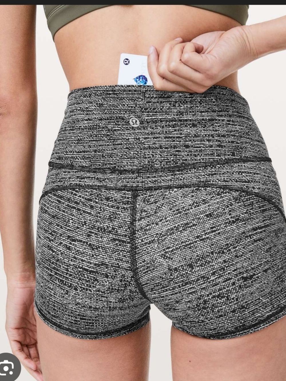 lululemon athletica High-Rise Black Space-Dye Athletic Shorts 2.5 Size 8